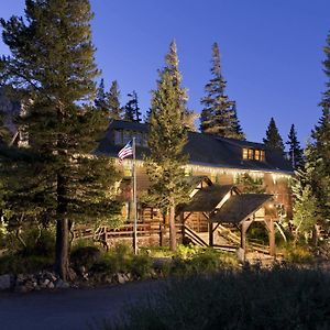 Tamarack Lodge